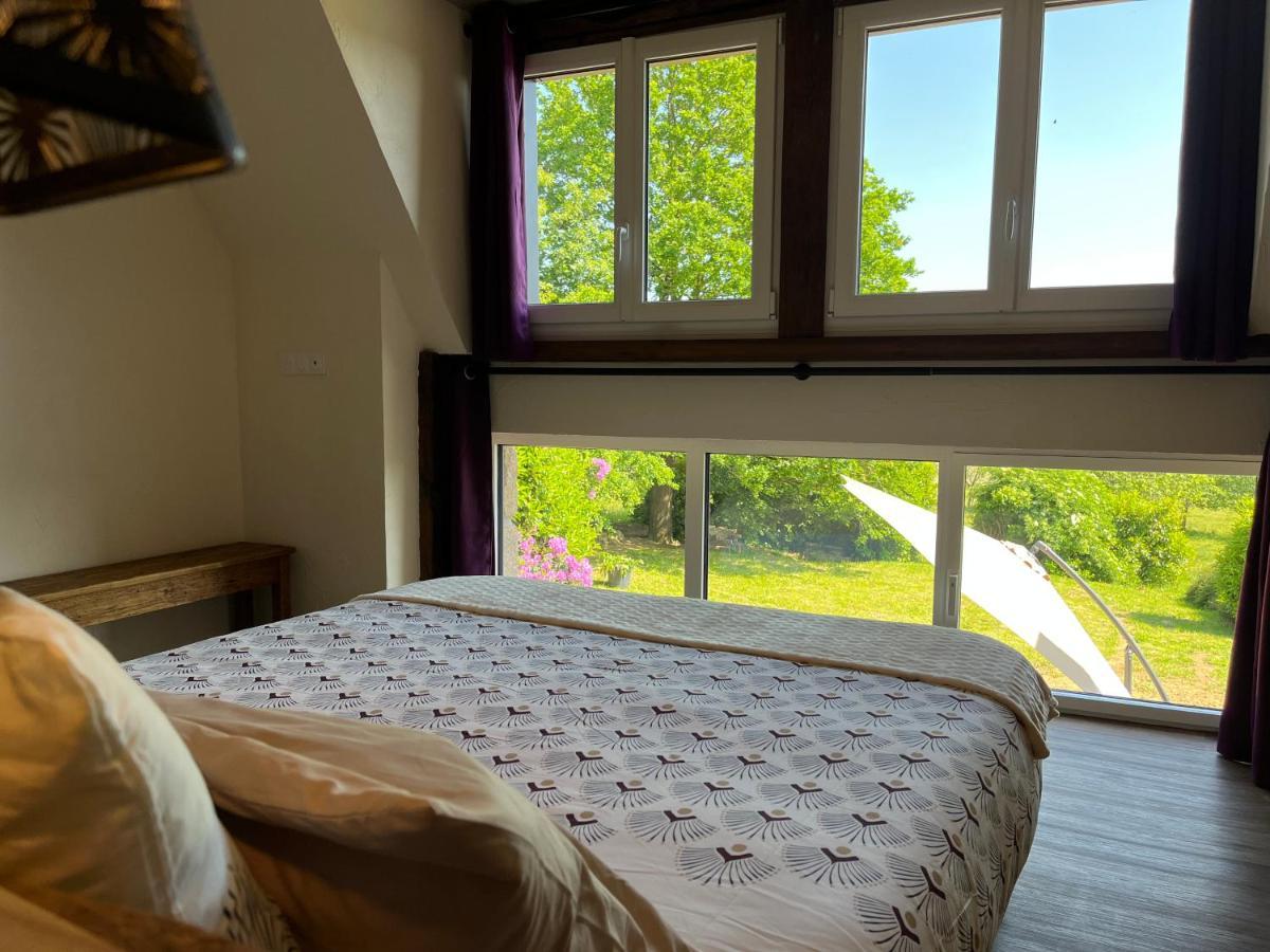 Maison D'Hote Avec Sauna Et Jacuzzi A La Campagne Les Portes du Coglais ภายนอก รูปภาพ